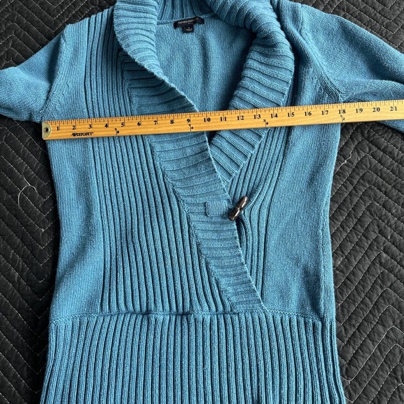 Banana Republic Factory Sweater Womens Small Knit Barrel Button - Picture 9 of 10